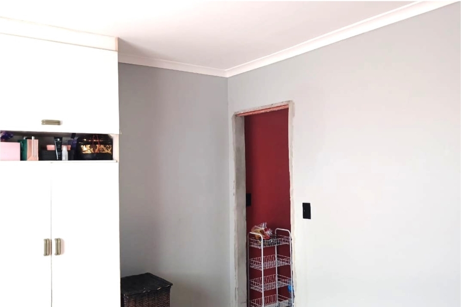 1 Bedroom Property for Sale in Retreat Western Cape